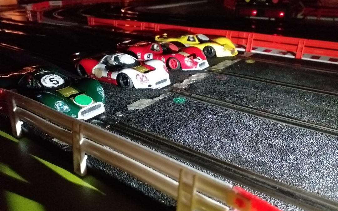 CON LE SLOT CAR E IL CMAE GIOVANI AL FUTURDOME DI MILANO [Foto]